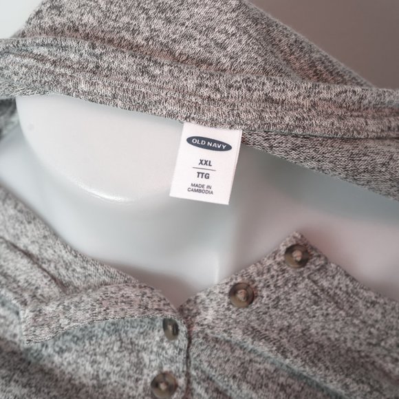 NWT super soft Henley type top - XXL - Picture 3 of 5